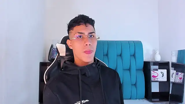 AlanNaughty online show from 03.06.25