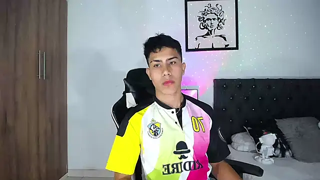 AlanNaughty online show from 10.30.25