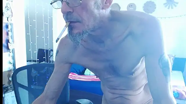 Snapshot of mycock2474u chatting on 02.17.25 mycock2474u online show from 02.17.25