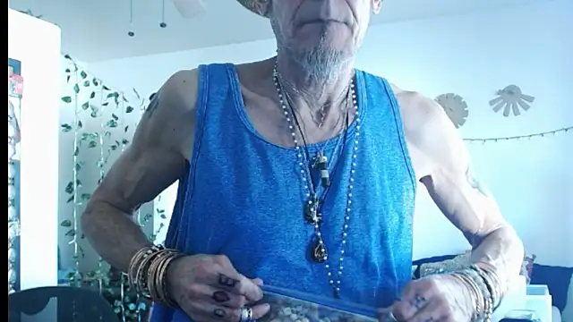 Snapshot of mycock2474u chatting on 03.02.25 mycock2474u online show from 03.02.25