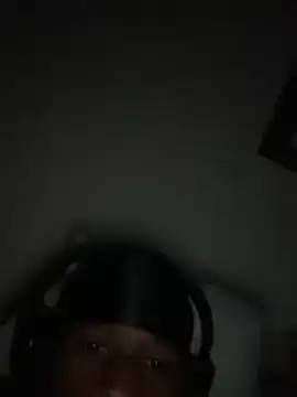 Snapshot of Tristris100 chatting on 12.15.24 Tristris100 online show from 12.15.24