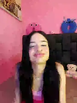 Snapshot of secretgreisy_ chatting on 12.10.24 secretgreisy  online show from 12.10.24