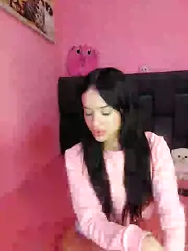 Snapshot of secretgreisy_ chatting on 12.13.24 secretgreisy  online show from 12.13.24