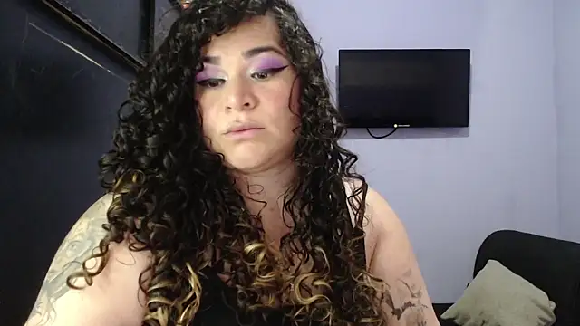 ANGELIQUE KLANE online show from 02.04.25