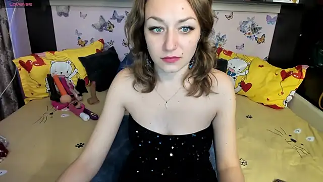 Snapshot of FoxyDom699 chatting on 09.26.25 FoxyDom699 online show from 09.26.25