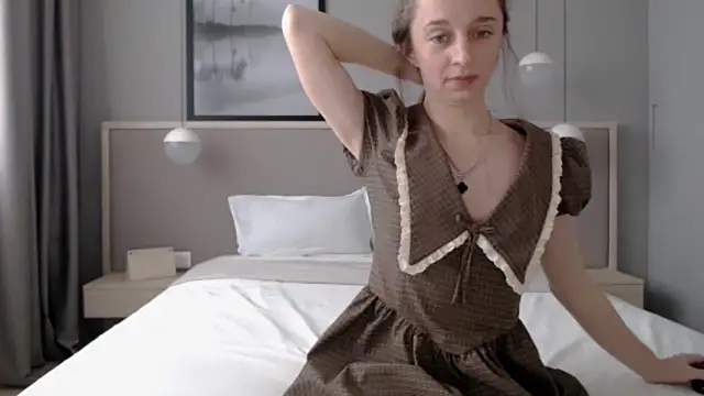 ShySchoolGirl online show from 11.29.25