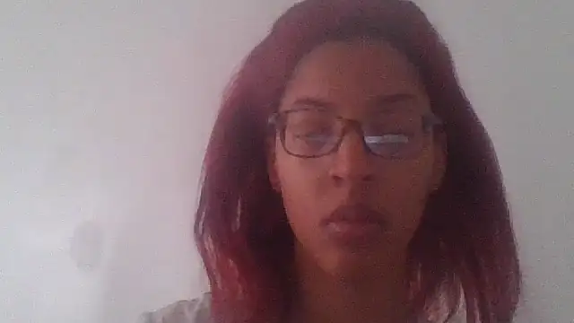 Snapshot of Queen_Lavish chatting on 11.19.25 Queen Lavish online show from 11.19.25
