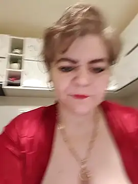 Snapshot of cindybbwsquirt chatting on 03.02.25 cindybbwsquirt online show from 03.02.25