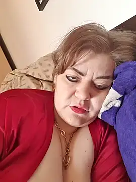 Snapshot of cindybbwsquirt chatting on 03.03.25 cindybbwsquirt online show from 03.03.25
