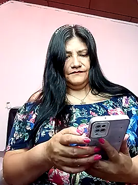 salomexlove 20 online show from 10.27.25