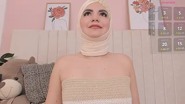 dalilasaadi  online show from 03.06.25