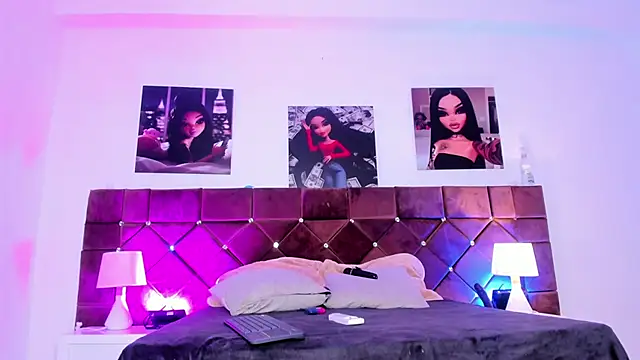 Snapshot of Ariana_lopezz chatting on 03.13.25 Ariana lopezz online show from 03.13.25