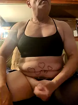 Snapshot of bobby69cock chatting on 12.20.24 bobby69cock online show from 12.20.24