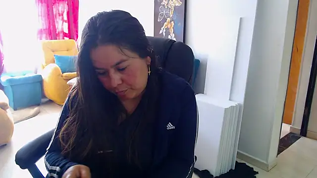 Snapshot of Ixchel_Anaid chatting on 09.26.25 Ixchel Anaid online show from 09.26.25