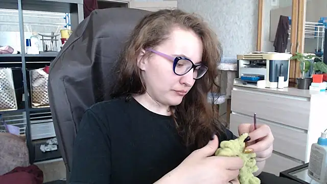 Snapshot of AnKey_Rayah chatting on 12.09.24 AnKey Rayah online show from 12.09.24