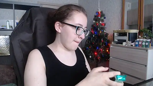 Snapshot of AnKey_Rayah chatting on 01.13.25 AnKey Rayah online show from 01.13.25