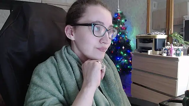 Snapshot of AnKey_Rayah chatting on 01.16.25 AnKey Rayah online show from 01.16.25