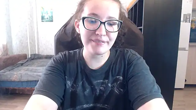 Snapshot of AnKey_Rayah chatting on 09.09.25 AnKey Rayah online show from 09.09.25