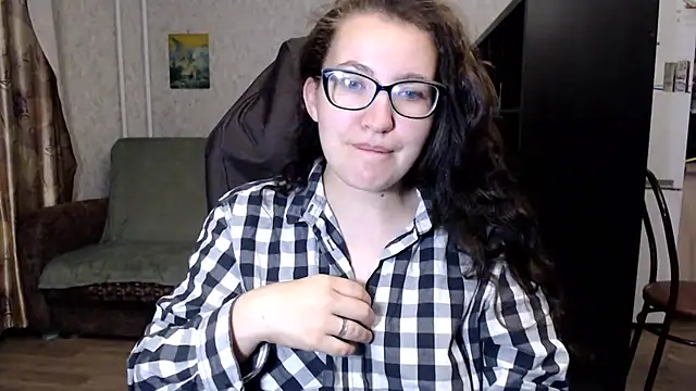 Snapshot of AnKey_Rayah chatting on 09.18.25 AnKey Rayah online show from 09.18.25
