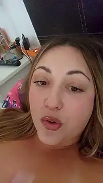 Snapshot of sofiabichota chatting on 09.24.25 sofiabichota online show from 09.24.25