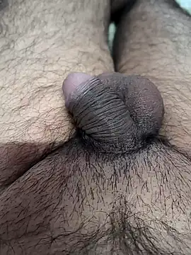 Snapshot of rajvarun0222 chatting on 11.03.25 rajvarun0222 online show from 11.03.25