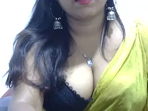 Snapshot of ROSEE_MERRYYYY chatting on 03.21.25 ROSEE MERRYYYY online show from 03.21.25
