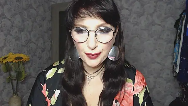 Aziza1 online show from 03.05.25