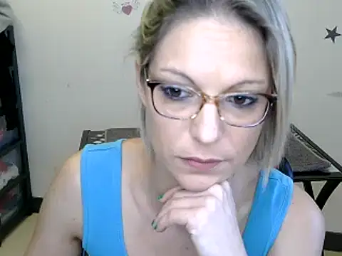 alixfeeling online show from 12.04.24