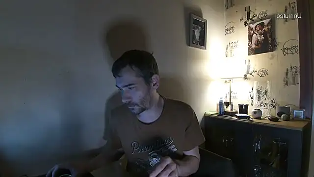 Snapshot of Ethangay chatting on 10.20.25 Ethangay online show from 10.20.25
