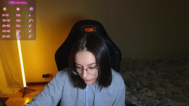 alyssa sweet online show from 02.03.25