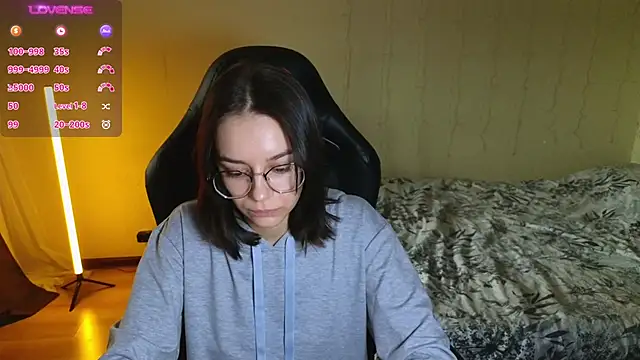 alyssa sweet online show from 02.03.25