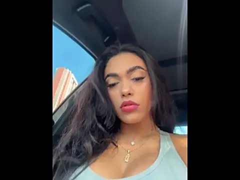 Snapshot of emma_andrew1 chatting on 10.24.25 emma andrew1 online show from 10.24.25