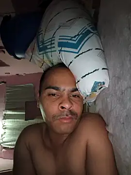 Snapshot of Vickyrajput009 chatting on 03.21.25 Vickyrajput009 online show from 03.21.25