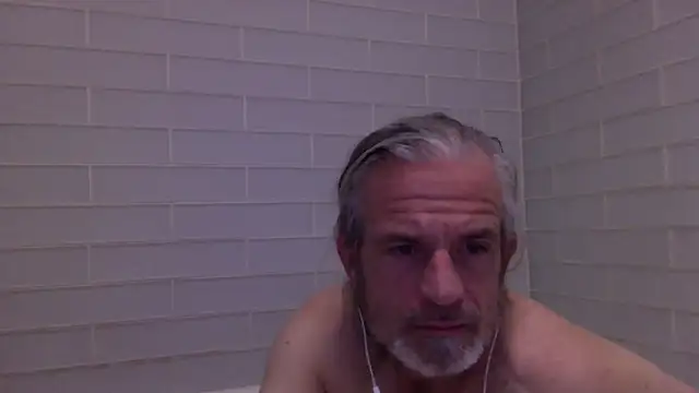 readyforfunxxx online show from 02.14.25