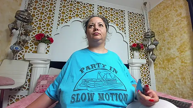 AleshaArabian online show from 09.16.25