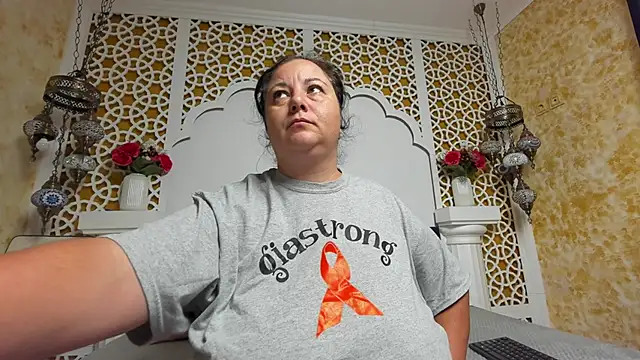 AleshaArabian online show from 09.26.25