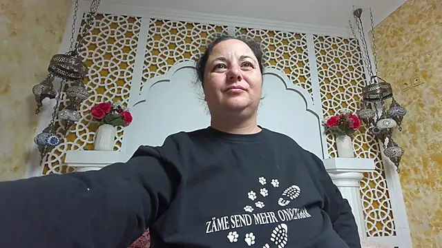 AleshaArabian online show from 11.10.25