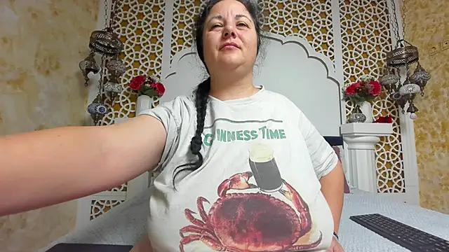 AleshaArabian online show from 12.02.25