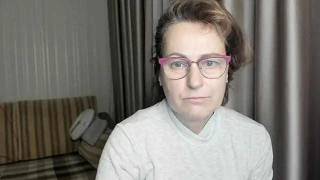 lauraoven online show from 01.14.25