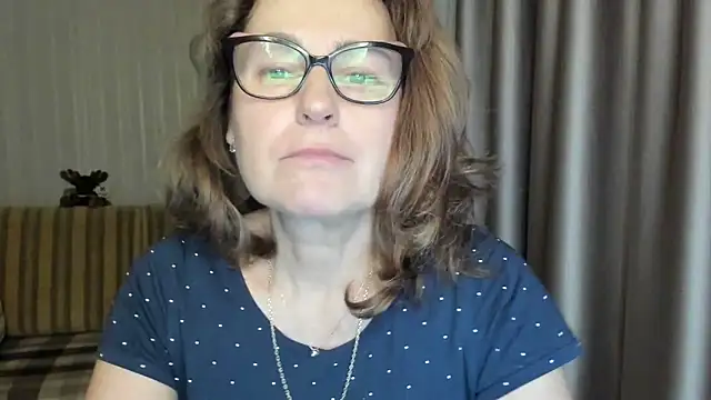 lauraoven online show from 03.01.25