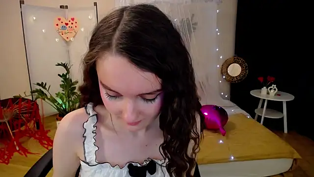 CloudGrace online show from 02.15.25