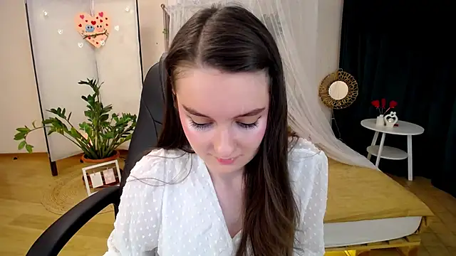 CloudGrace online show from 02.16.25