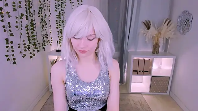 Snapshot of Bat_Laughing chatting on 01.15.25 Bat Laughing online show from 01.15.25