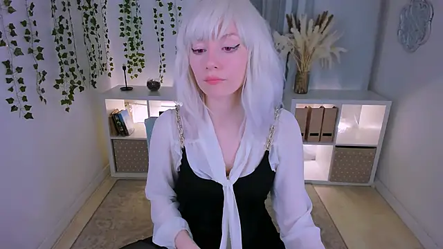 Snapshot of Bat_Laughing chatting on 01.20.25 Bat Laughing online show from 01.20.25