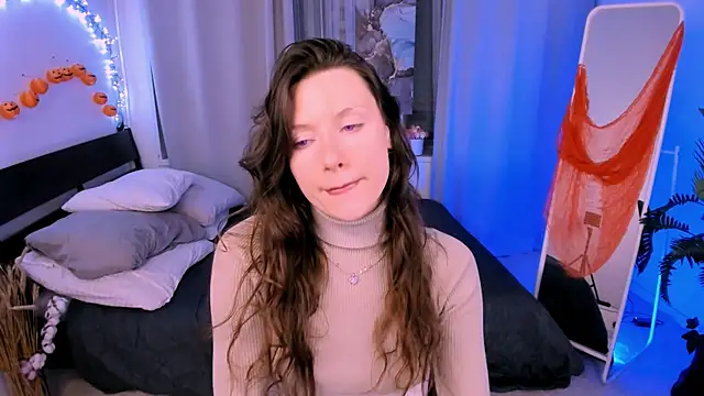 Snapshot of Bat_Laughing chatting on 10.21.25 Bat Laughing online show from 10.21.25