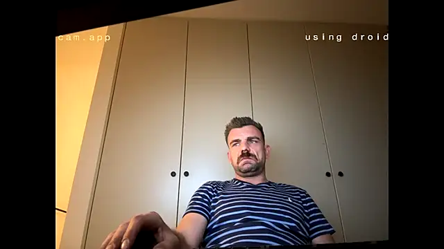 Snapshot of mrbigballs chatting on 09.26.25 mrbigballs online show from 09.26.25