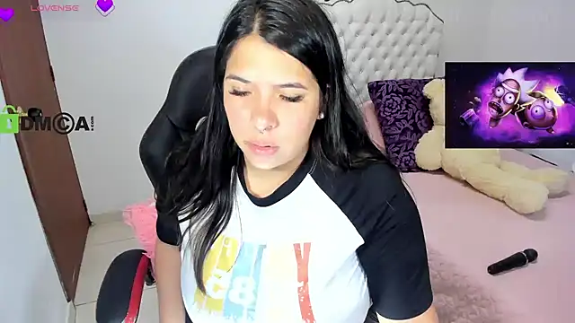 Snapshot of Karlathompson chatting on 01.30.25 Karlathompson online show from 01.30.25