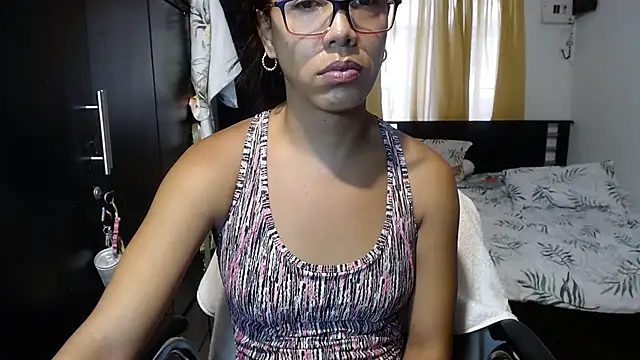Snapshot of sensual_nataliee chatting on 02.14.25 sensual nataliee online show from 02.14.25