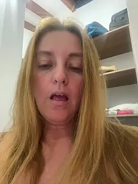 moniquerainx online show from 01.03.25