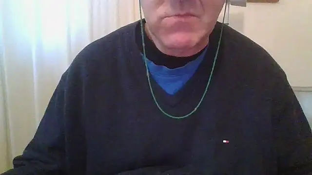 Snapshot of ANONIMO7735 chatting on 02.14.25 ANONIMO7735 online show from 02.14.25